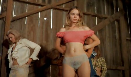 दो रूसी इंग्लिश सेक्सी मूवी दिखाओ महिला किया एक बेईमानी के साथ एक आदमी बकवास